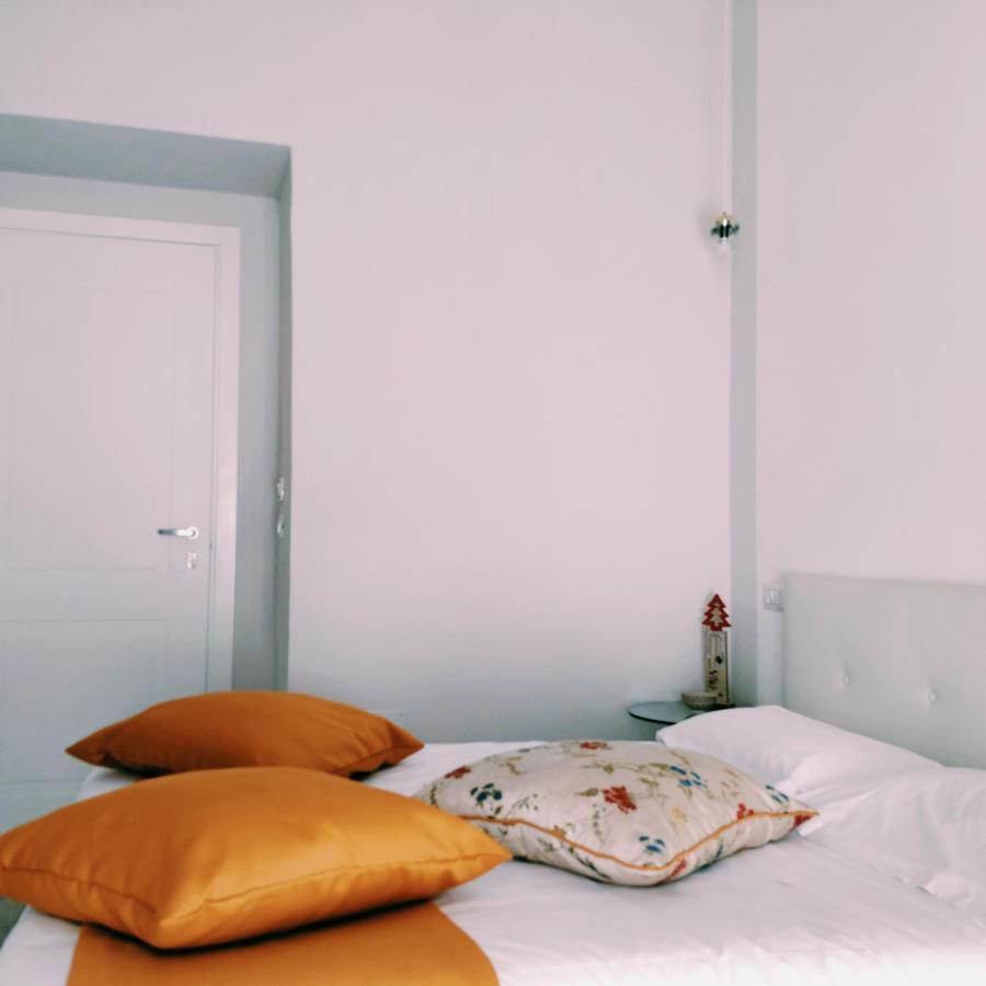 La Chambre Napoli Bagian luar foto