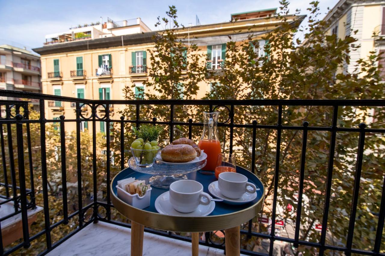 La Chambre Napoli Bagian luar foto