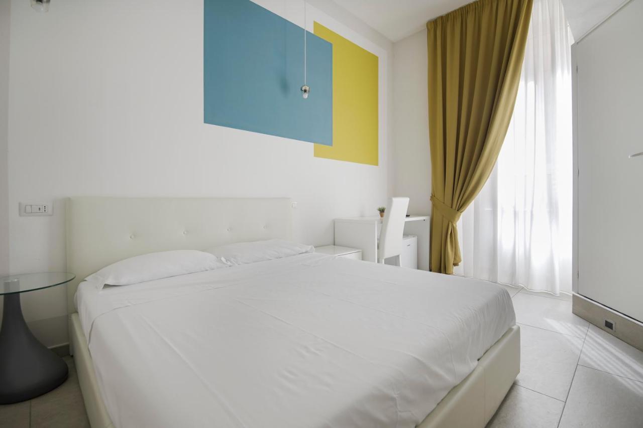 La Chambre Napoli Bagian luar foto