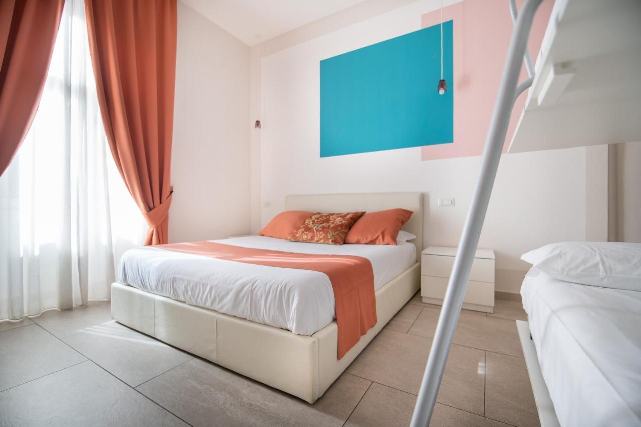 La Chambre Napoli Bagian luar foto