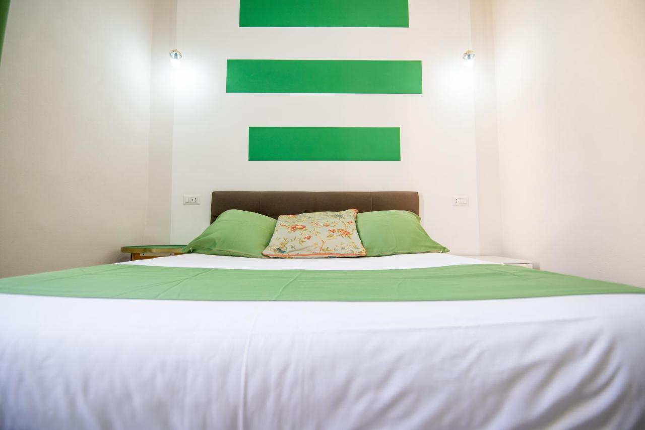 La Chambre Napoli Bagian luar foto